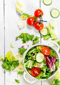 How to Build A Salad Featured Image